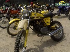 El AFP reúne a una parte de la historia del Motocross en Villaviciosa