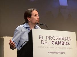 Podemos quier llevar el referendu catalán a una mesa de diálogu paralela