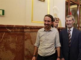 El general Julio Rodríguez devolverá La Vega a Oviedo si Podemos gobierna