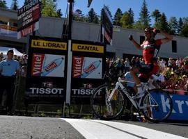 Van Avermaet (BMC) lidera el Tour de Francia tras ganar la quinta etapa