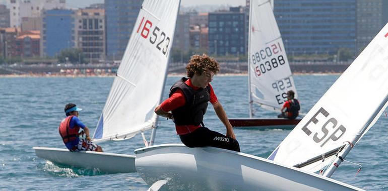 Gijón se prepara para el Campeonato de Asturias de Laser Radial