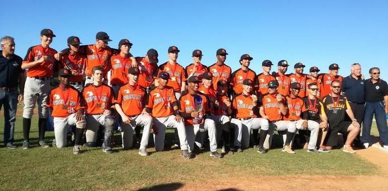 Holanda logra la victoria en el Europeo Sub18 de Béisbol