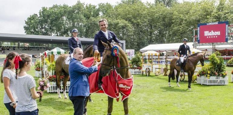 Julien Epaillard se alza con la copa Mahou en el CSIO Gijón
