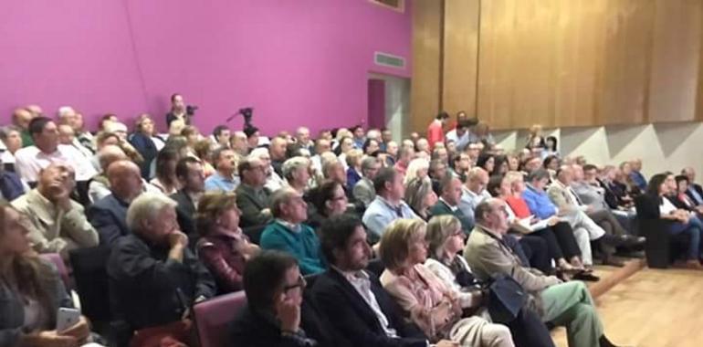Cascos asegura que hará cumplir a Rajoy su compromiso con Asturias