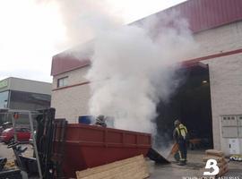 Intoxicado un trabajador por inhalación de humo de polvo de zinc en Polígono de Viella