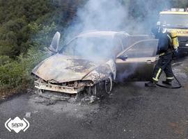 Turismo destruído por el fuego en Riosa