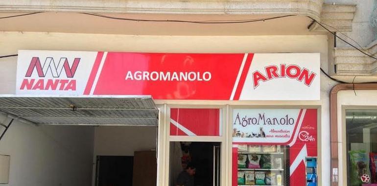 Olevending instala la primera expendedora de alimentos para mascotas de España
