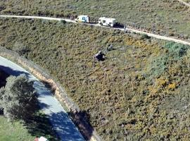 Fallece un vecino de Tarallés, Allande, atrapado por un tractor