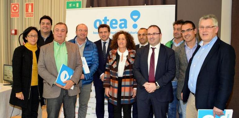 La patronal turística asturiana reelige a Almeida como presidente