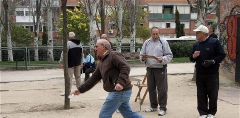 Los asturianos no piensan en su jubilación ni en planes de pensiones hasta los 43 años