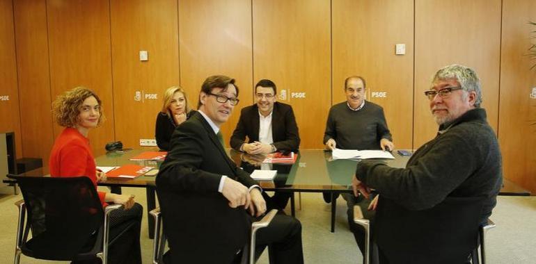 PSOE denuncia una pamfletada nazi ultracatólica 