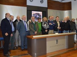 Homenaje a Niti Colsa y estatua para Tino Casal en Oviedo