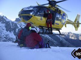 Rescatada una montañera herida en Peña Castil, Cabrales