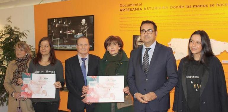 Artesanos con premio en la feria navideña del Campo San Francisco
