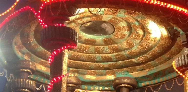 La Cabalgata de los Reyes Magos abre noche mágica de Oviedo