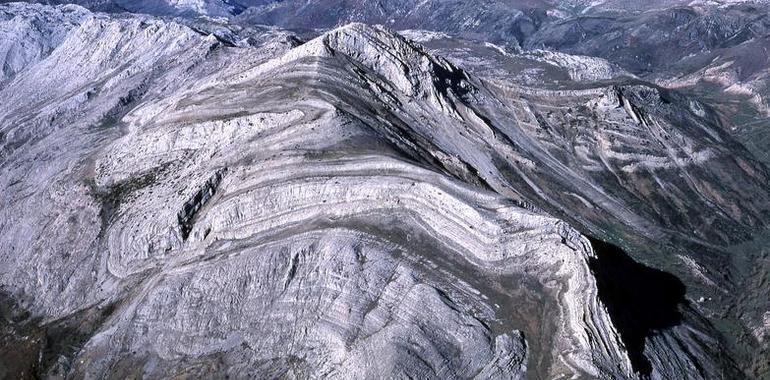 El centro de la Tierra será el tema de “Herederos de Verne” en el Niemeyer