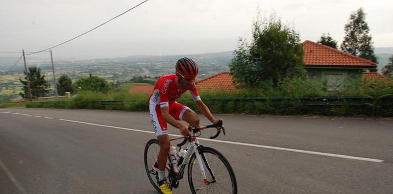 El ciclista asturiano del Cofidis, Dani Navarro, ilusionado con La #Vuelta2017