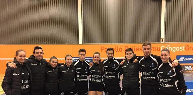 Gran victoria del Club Bádminton Oviedo en Granollers