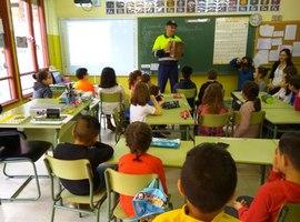 Mieres lleva a las aulas la importancia del reciclaje y el consumo responsable