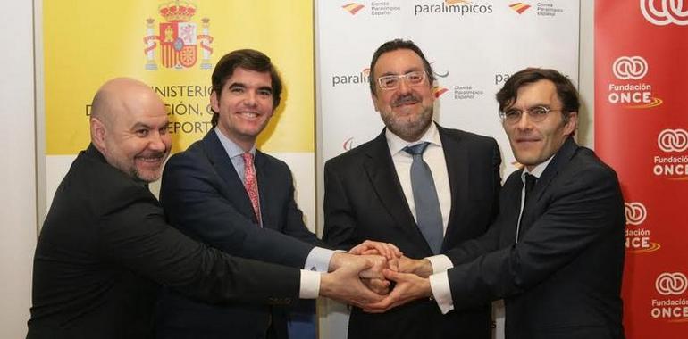 Paralímpicos. Libro Blanco del deporte de personas con discapacidad”