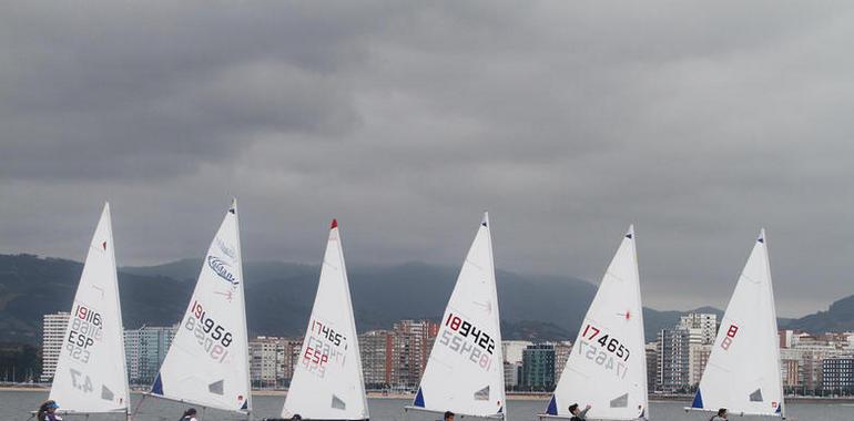 Esta semana se inicia el Trofeo de Primavera de vela ligera y crucero
