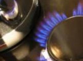 FACUA critica la brutal subida del 15,9% en el gas natural en 2011