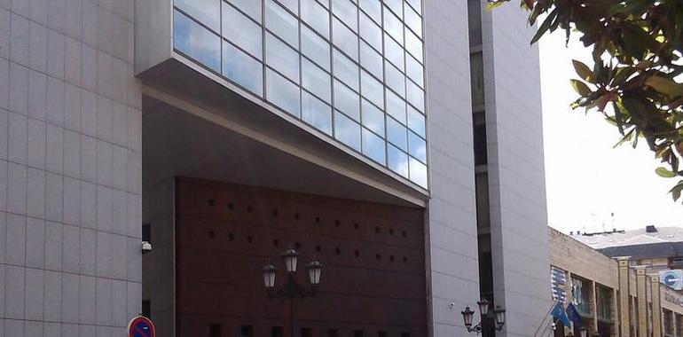 La Fiscalía investiga posibles delitos de prevaricación y fraude del ayuntamiento de Oviedo y Aqualia
