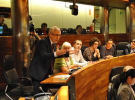 Llamazares exige al Presidente de Asturias la defensa pública del impuesto de sucesiones