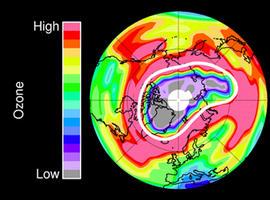La capa de ozono adelgazó inusualmente en el Ártico durante el invierno
