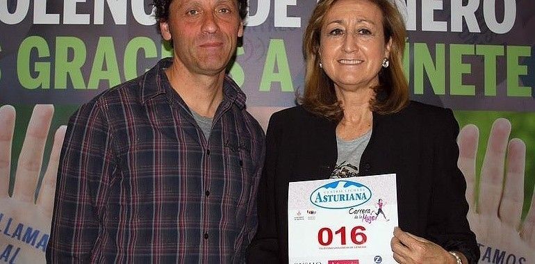 Todos en la Carrera de la Mujer Gijón 2017 con el dorsal 016 