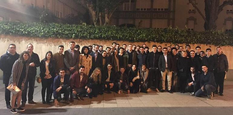 Dimite de todos sus cargos el secretario de Nuevas Generaciones del PP en Asturias