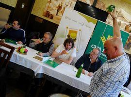 Primera mesa de cata de la cosecha 2016 de sidra d´escoyeta