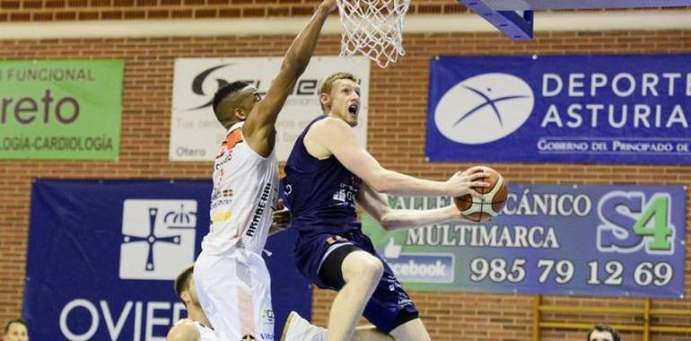 Nueva victoria para el UF Baloncesto Oviedo en Pumarín