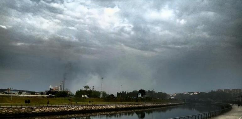 Medio Ambiente pide a Arcelor mayor rigor para evitar emisiones al aire