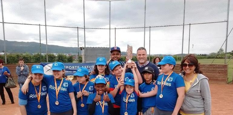 El Llano BC viste campeón en el Torneo de Béisbol Sub11