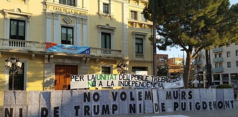 Recortes Cero lanza la campaña "No queremos muros, ni de Trump ni de Puigdemont"