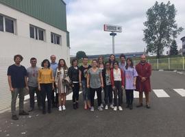 Los alumnos del Basque Culinary Center aprenden sobre embutidos en Siero