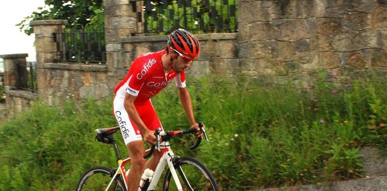 Dani Navarro al Dauphiné camino del Tour