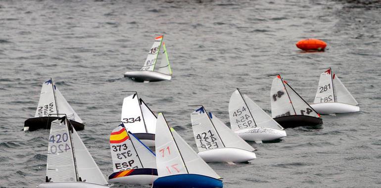 El VI Trofeo RCAR de Vela Radio Control se disputa este fin de semana en Gijón