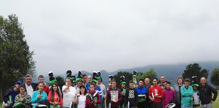25 alumnos del Colegio Don Orione de Posada disputaron el Torneo de Golf Adaptado en Llanes