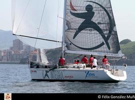 La falta de viento suspende el I Trofeo Real Club de Regatas de Crucero