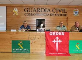 Conferencia sobre el Camino de Santiago en la Guardia Civil