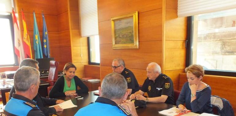 Policía Nacional y Local reforzarán la vigilancia en el gijonés barrio del Carmen