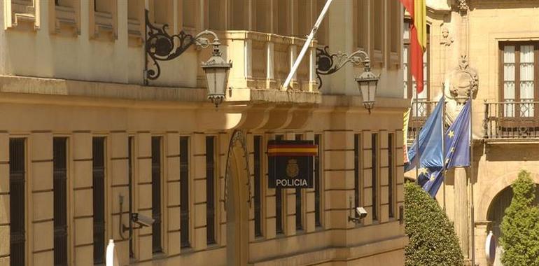 Detenido por denunciar falsamente que le habían atracado al salir de un bar en Colloto