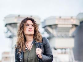 Anabel Santiago experimenta con la fusión de música tradicional y electrónica