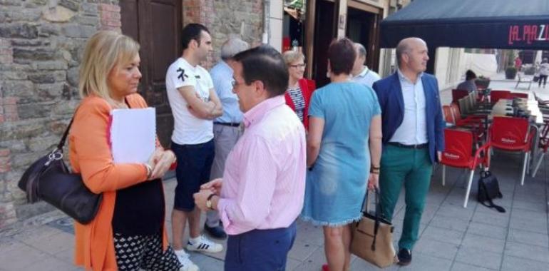 Mercedes Fernández: A PSOE, Podemos e IU les importa un pito los asturianos