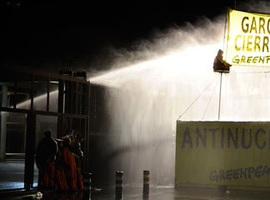 Greenpeace celebra el cierre definitivo de Garoña 