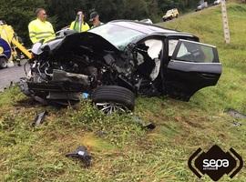 Dos heridos en una colisión en Coaña