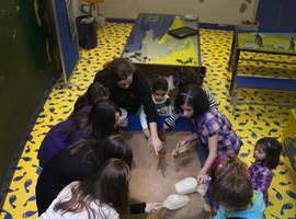 Experiencias didácticas y visitas-taller jurásicas para escolares del Museo del Jurásico de Asturias