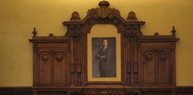 C´s y PP bloquean la declaración institucional del Ayuntamiento de Gijón a favor de la Oficialidá